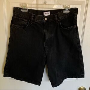 Weekday Men’s Loose Fit Galaxy Denim Black Shorts Size 30